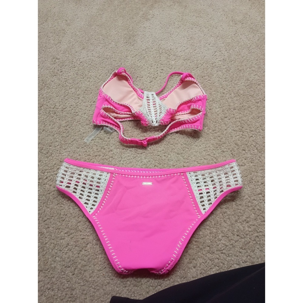 Victoria's Secret Swim Kiawah Crochet Bikini Swimsuit Set Small Pink Crochet - Picture 2 of 6